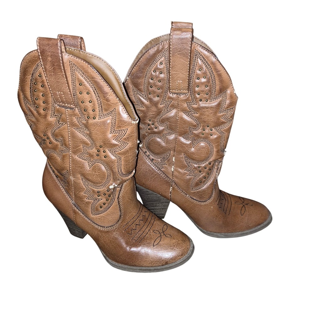 Target Women Brown Western Cowboy Boots Studded Stitched Block Heel Size 7.5